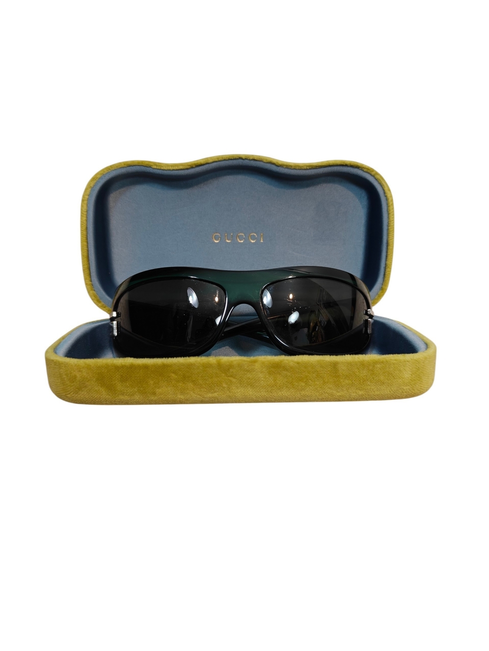 GUCCI Vintage Y2K-Era Wrap-Around Shield Sunglasses In Green GG1518/S